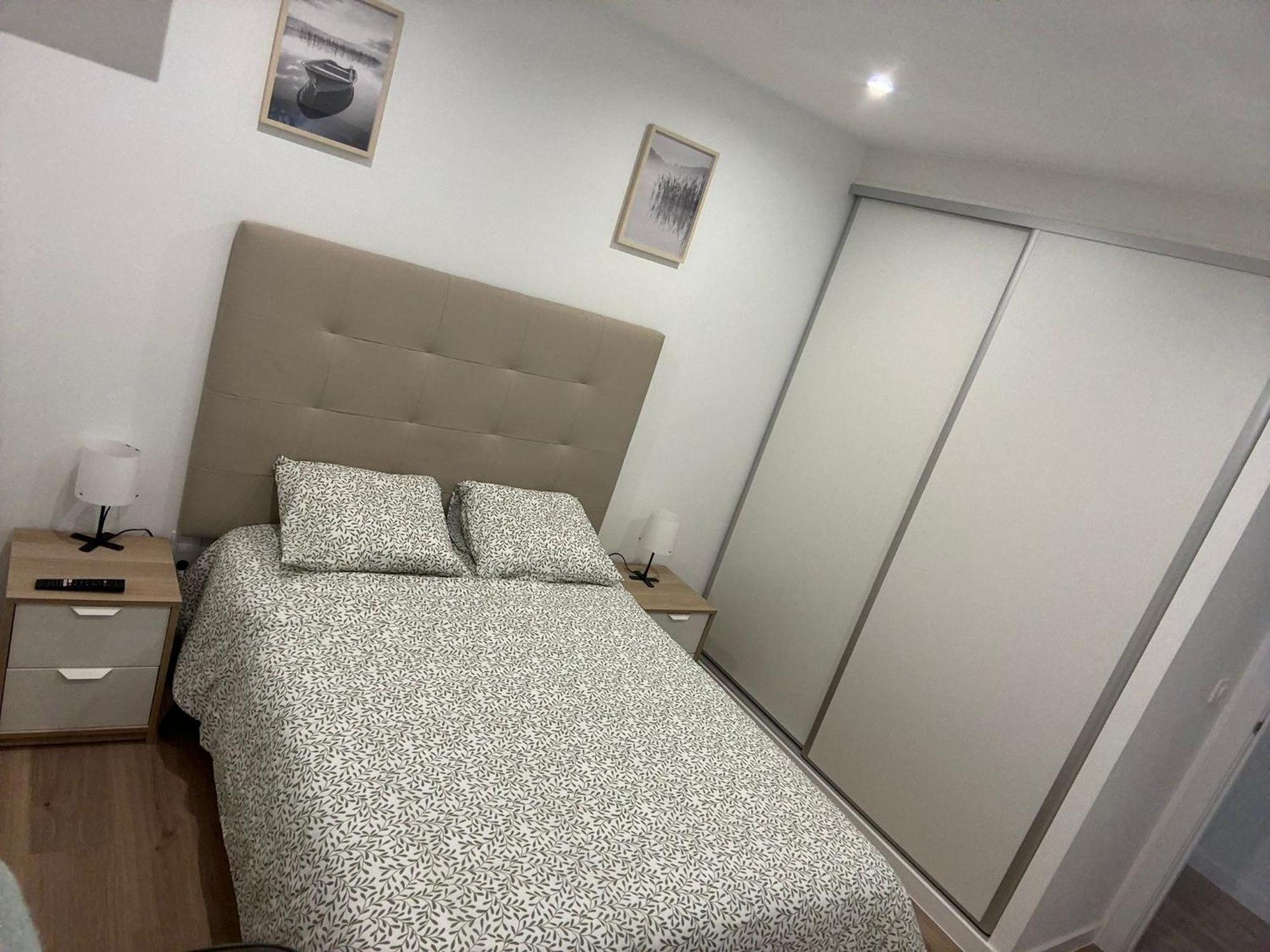 Apartament Apartamento Pumarin Oviedo Zewnętrze zdjęcie